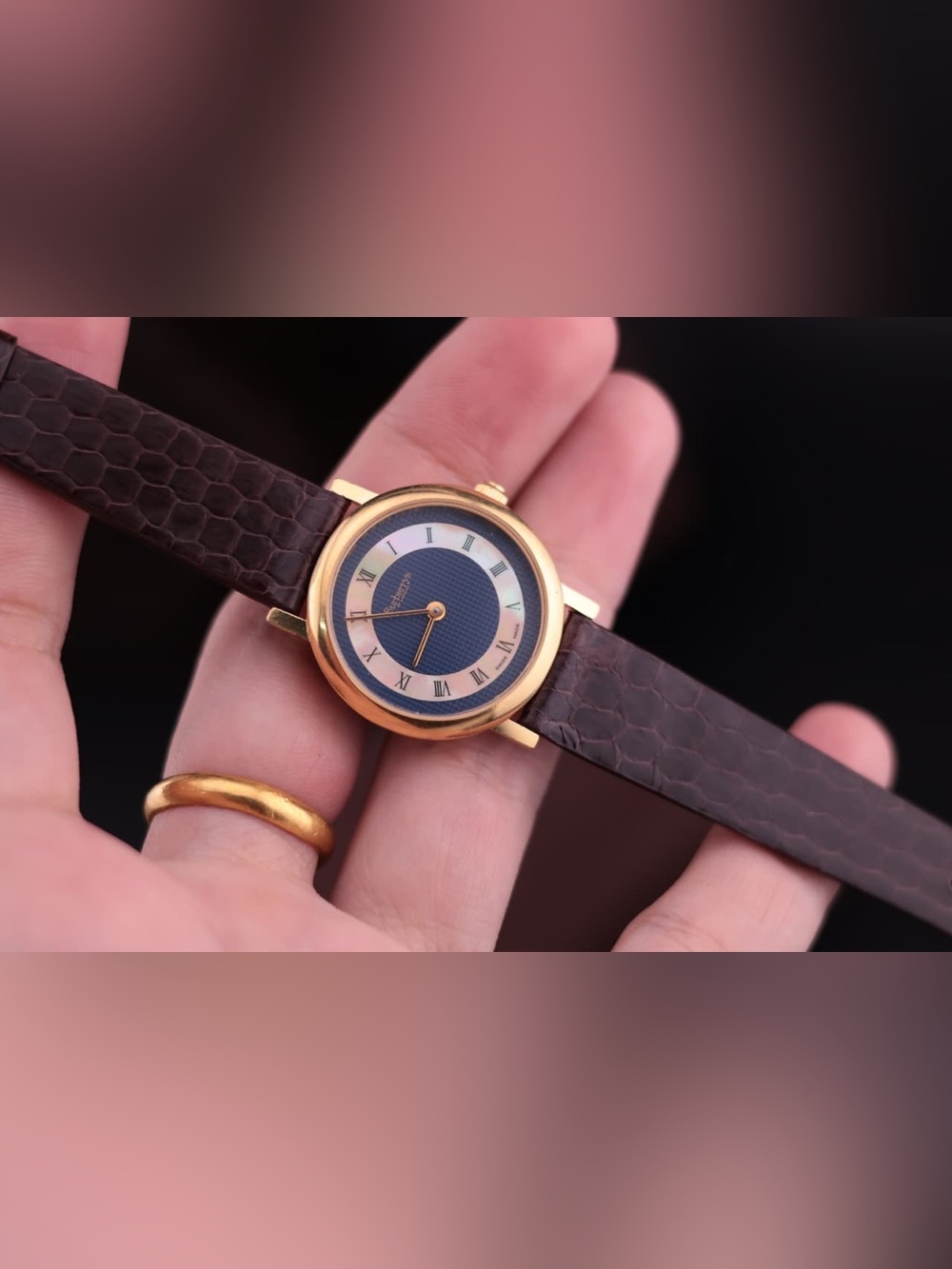 Vintage 1990s Burberrys of London 6000L Women’s Watch